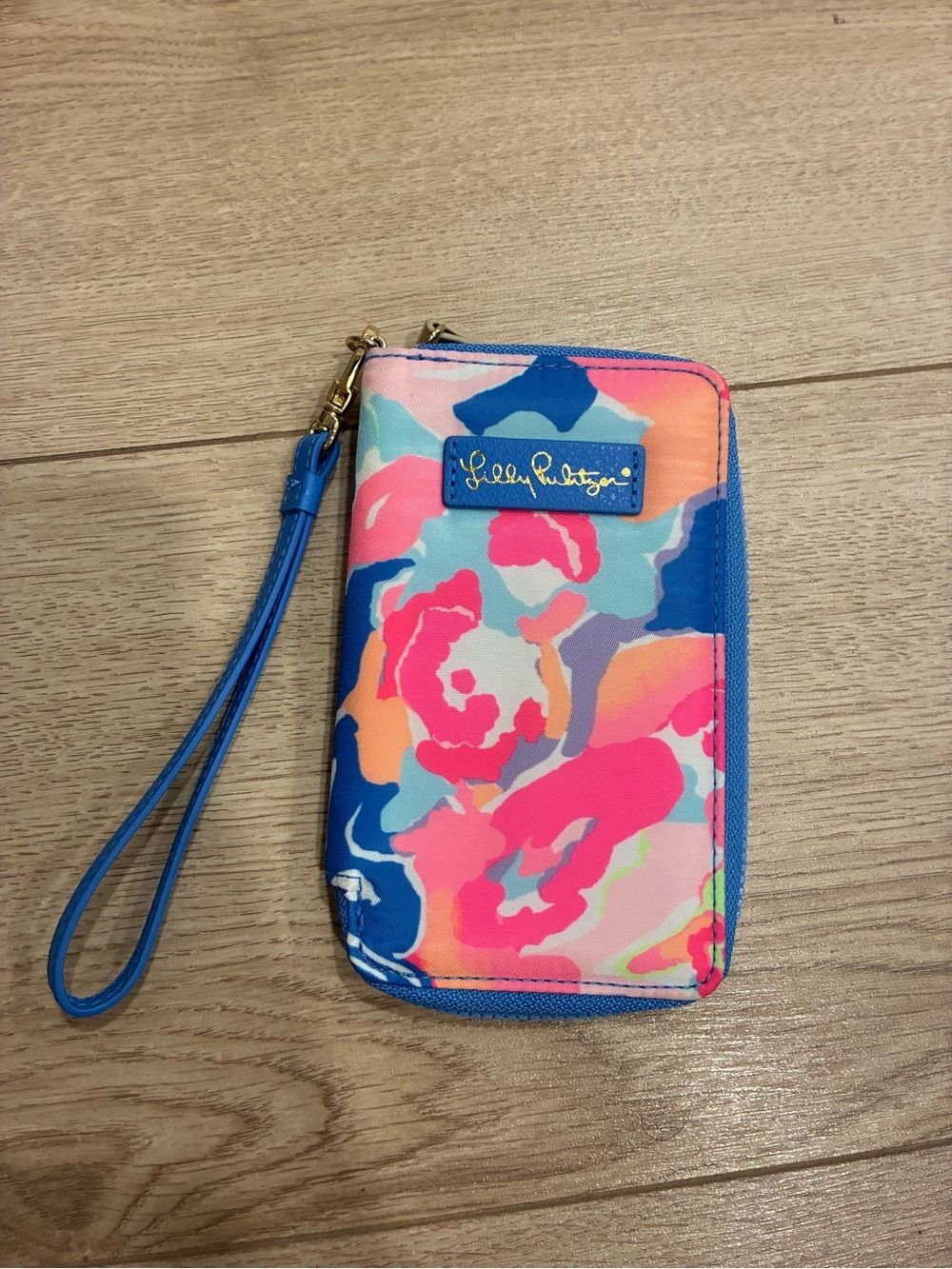 Lilly Pulitzer Tiki Palm Phone Case Playa Hermosa Wristlet Wallet
